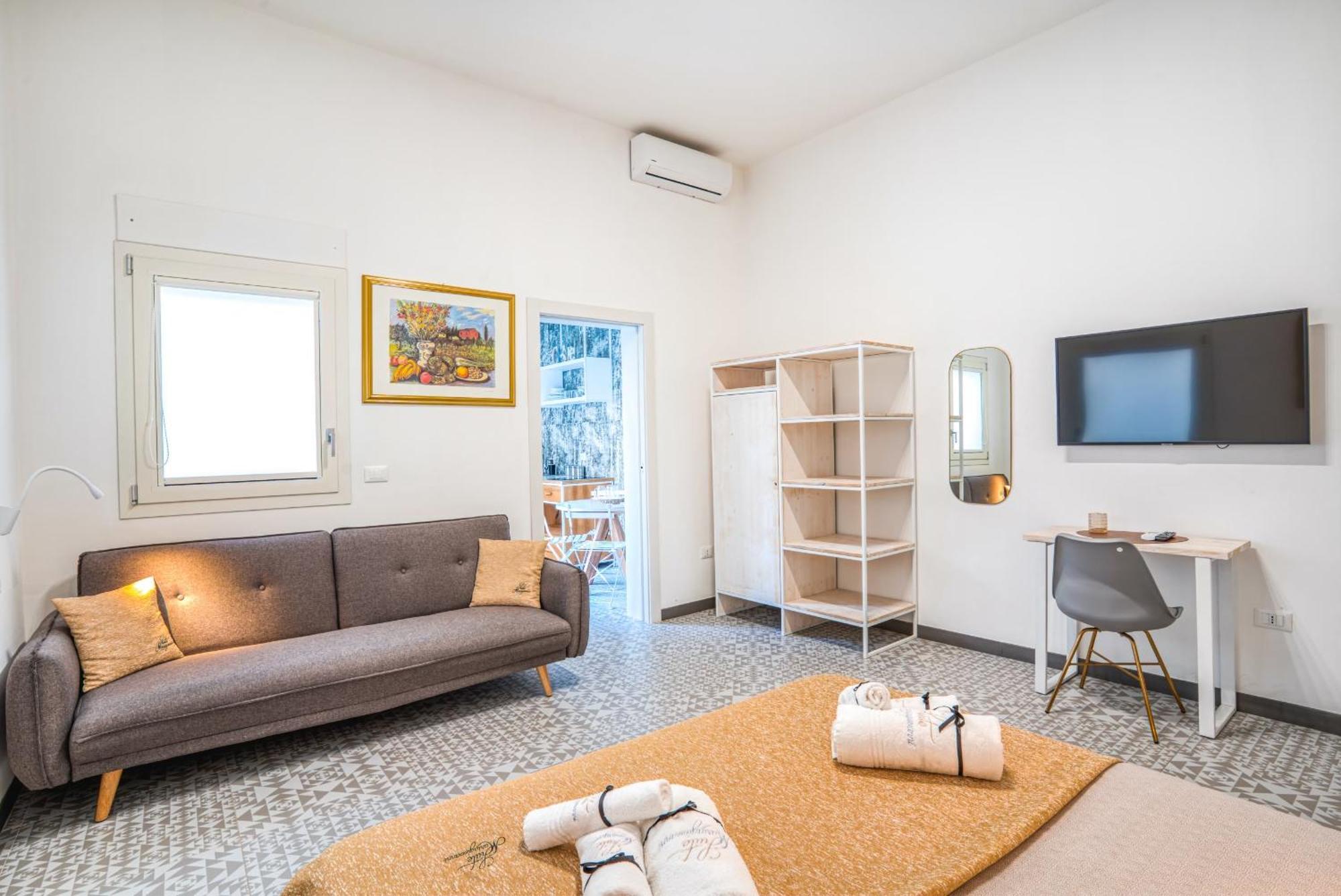 Suite Mariagiovanni Lecce Exteriér fotografie